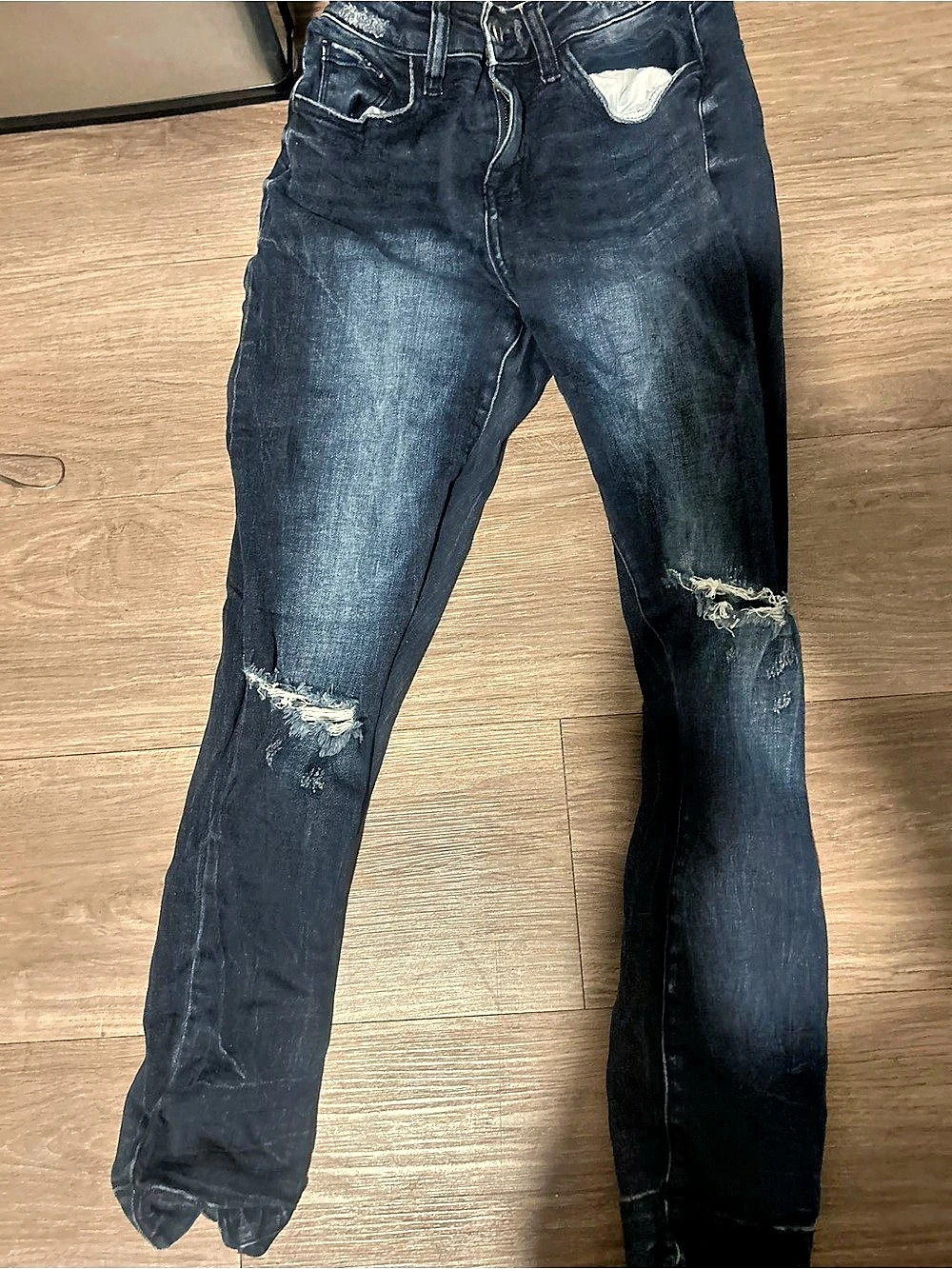 KanCan Distressed Skinny Jeans in Blue